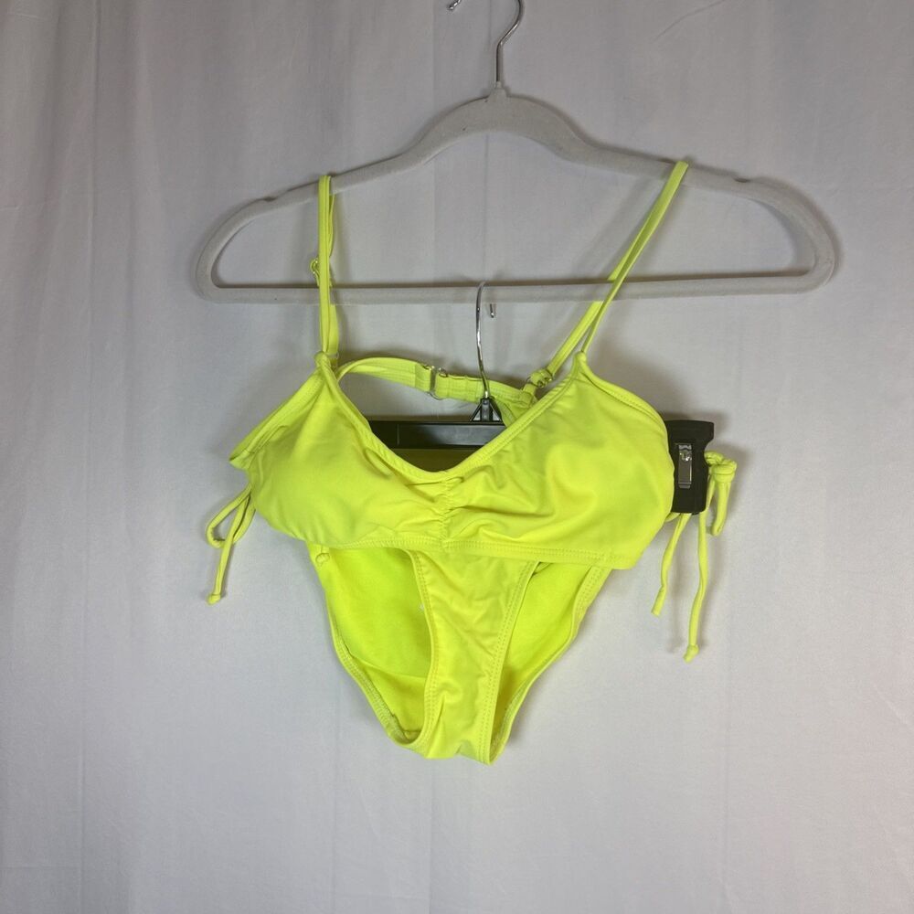 No Boundaries Juniors  Bright Yellow 2 Piece Swimsuit Size Medium NWOT
